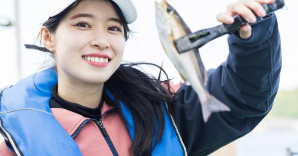 【おすすめ釣り用品】初心者でも扱いやすい！海釣り＆川釣り向けエサとアトラクタント20選