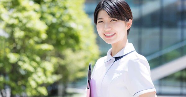 看護師が退職時の強い引き止めを乗り切る対処法と突破しやすい退職理由を解説