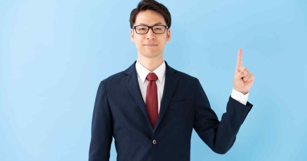 年収900万円の手取りは月収55万円、年間650万円以上！独身・ボーナスありなど条件別にシミュレーション