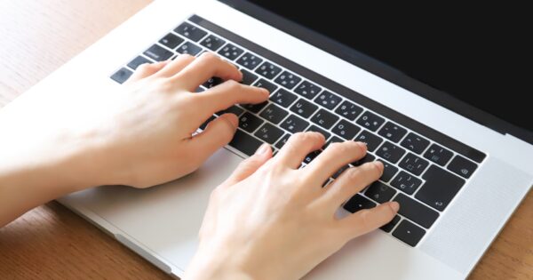 ASDだとプログラマーに向いてない？発達特性を武器に変える働き方と転職戦略