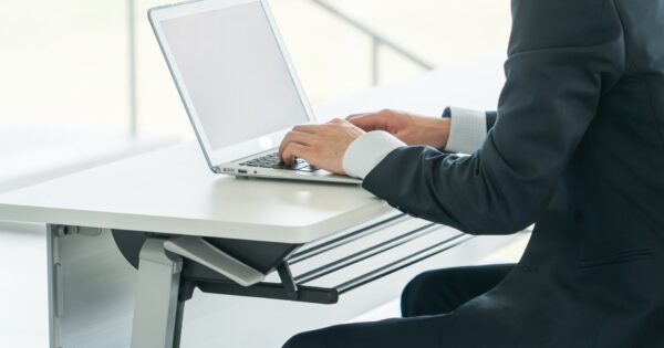 海外駐在エリートの実態と成功への道筋