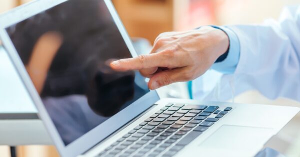 ADHDとプログラミングは相性抜群？特性を活かす働き方と転職成功のポイント